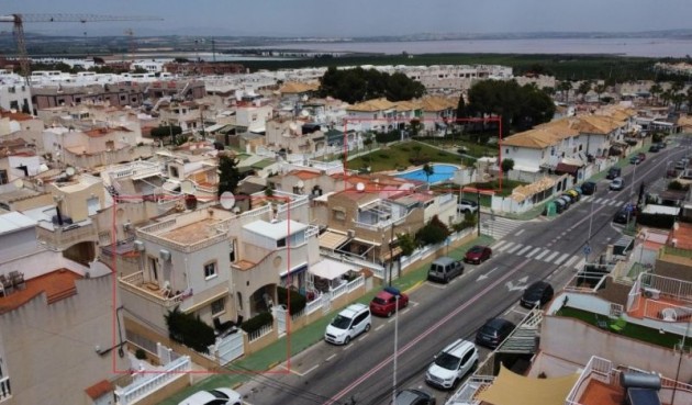 Resale - Duplex -
Torrevieja - Costa Blanca