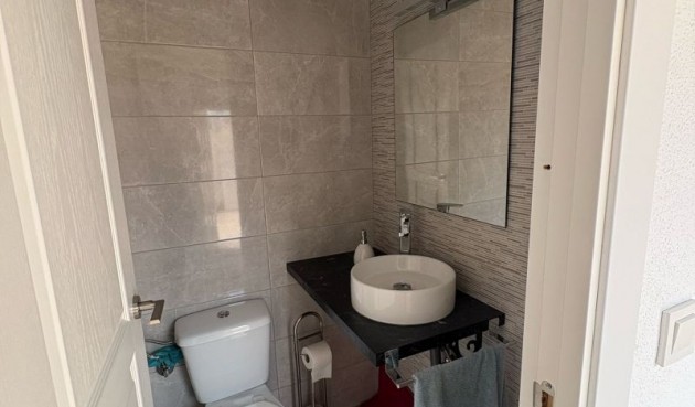 Resale - Duplex -
Torrevieja - Costa Blanca