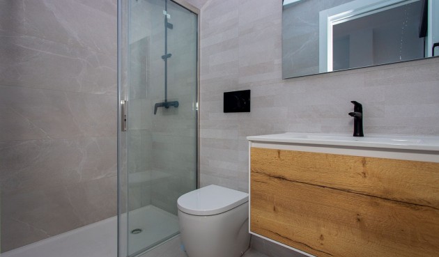 Resale - Apartment -
Torrevieja - Costa Blanca