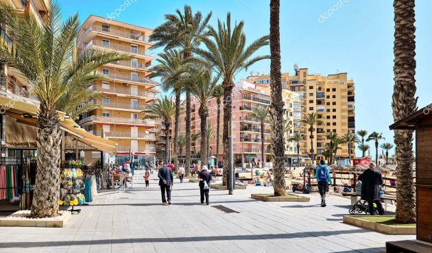 Resale - Apartment -
Torrevieja - Costa Blanca