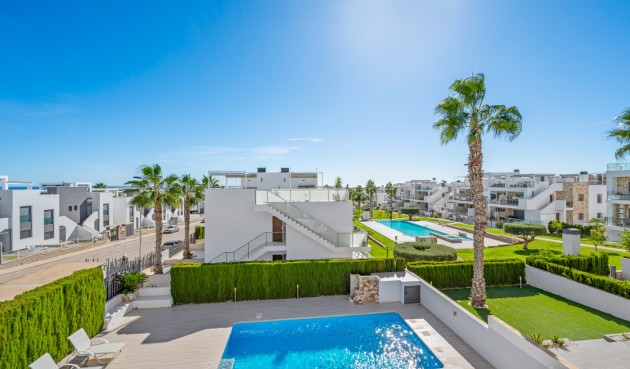 Resale - Bungalow -
Torrevieja - Costa Blanca