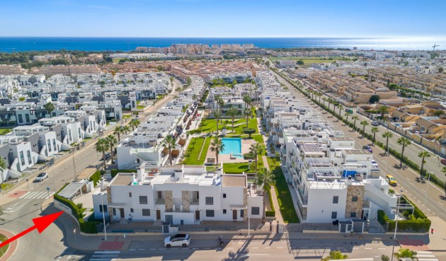Resale - Bungalow -
Torrevieja - Costa Blanca