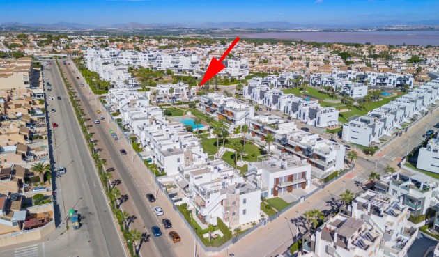 Resale - Bungalow -
Torrevieja - Costa Blanca