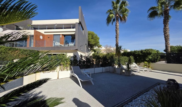 Brukt - Villa -
Orihuela Costa - Villamartín