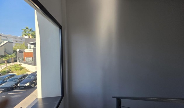 Brukt - Villa -
Orihuela Costa - Villamartín