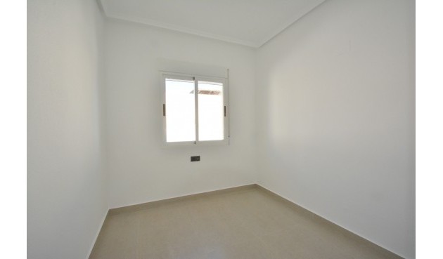 Resale - Villa -
Algorfa - Inland