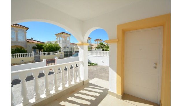 Resale - Villa -
Algorfa - Inland
