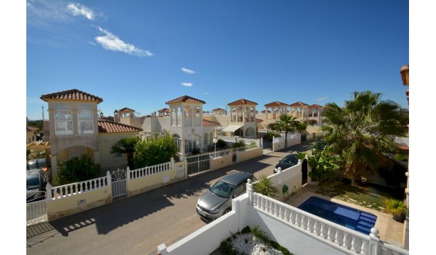 Resale - Villa -
Algorfa - Inland