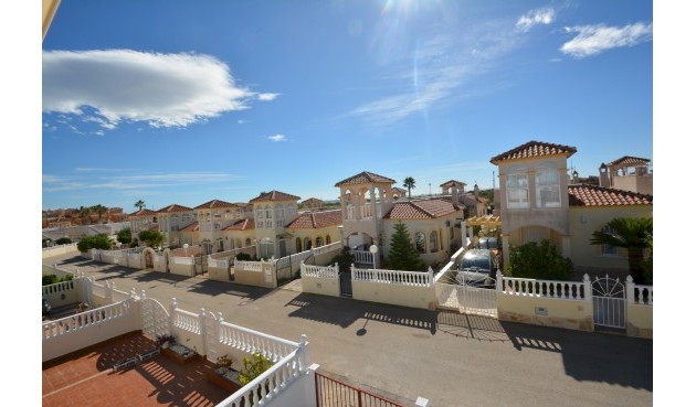 Resale - Villa -
Algorfa - Inland