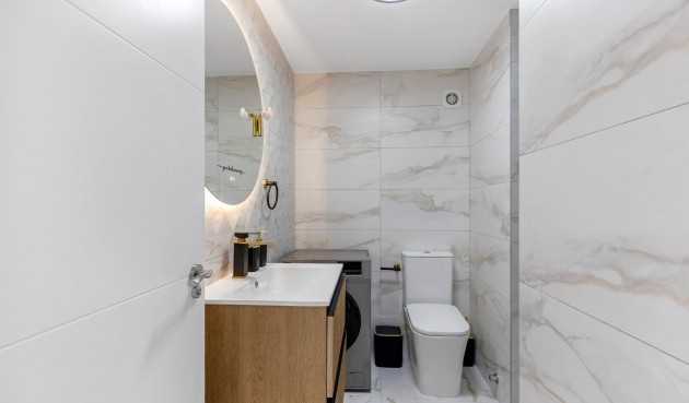 Återförsäljning - Apartment -
Torrevieja - La Mata