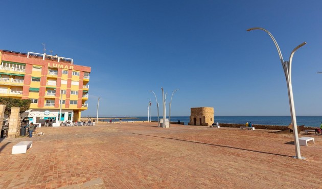 Återförsäljning - Apartment -
Torrevieja - La Mata
