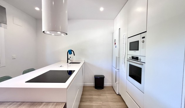 Resale - Apartment -
La Mata - Costa Blanca