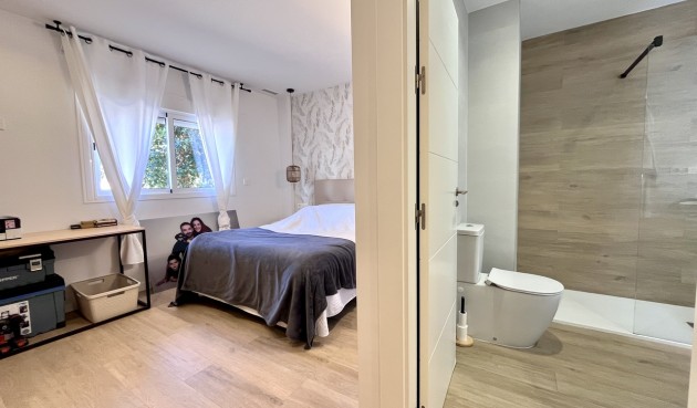 Resale - Apartment -
La Mata - Costa Blanca