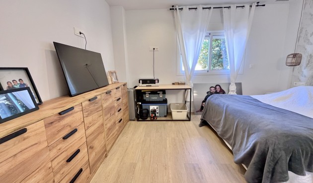 Resale - Apartment -
La Mata - Costa Blanca