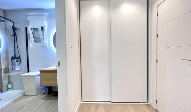 Resale - Apartment -
La Mata - Costa Blanca