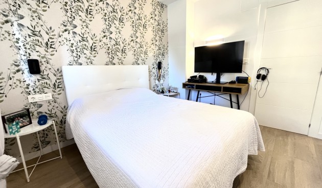 Resale - Apartment -
La Mata - Costa Blanca