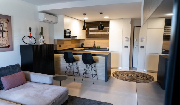 Återförsäljning - Apartment -
Torrevieja - Costa Blanca