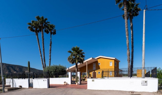 Resale - Villa -
Orihuela - Inland