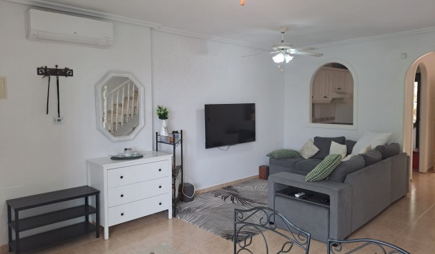 Återförsäljning - Town House -
Orihuela Costa - Costa Blanca