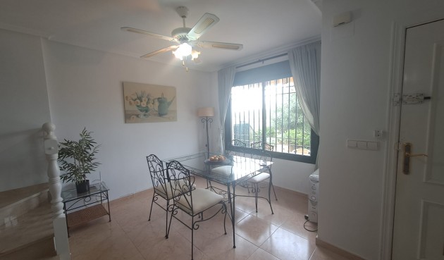 Återförsäljning - Town House -
Orihuela Costa - Costa Blanca