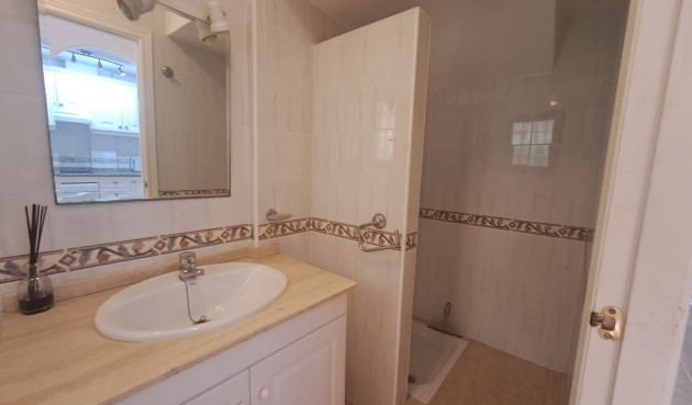 Återförsäljning - Town House -
Orihuela Costa - Costa Blanca