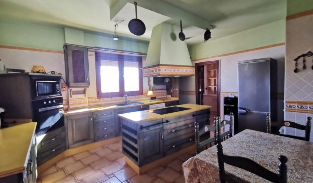 Resale - Villa -
Orihuela - Inland