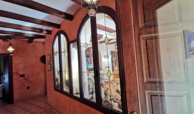 Resale - Villa -
Orihuela - Inland