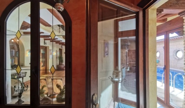 Resale - Villa -
Orihuela - Inland