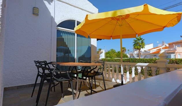 Brukt - Villa -
Torrevieja - Costa Blanca