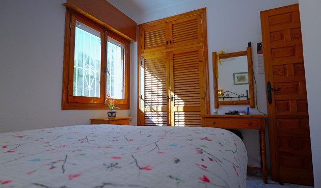 Brukt - Villa -
Torrevieja - Costa Blanca