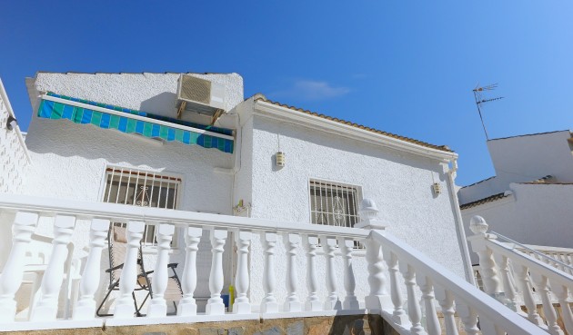 Brukt - Villa -
Torrevieja - Costa Blanca