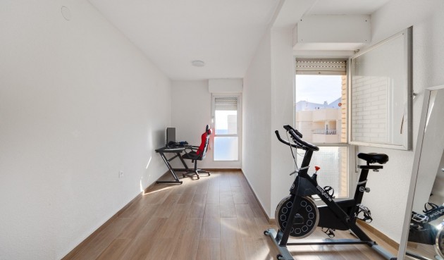 Brukt - Apartment -
Torrevieja - Centro