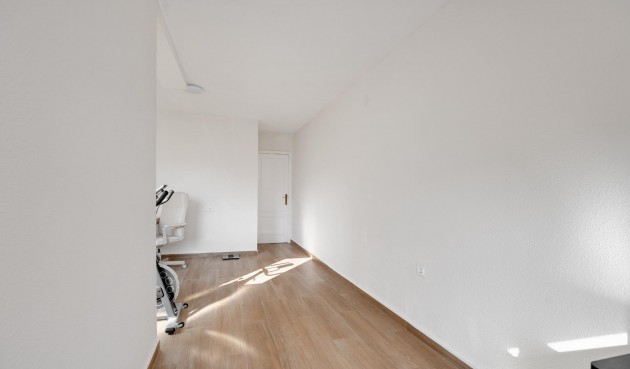 Brukt - Apartment -
Torrevieja - Centro