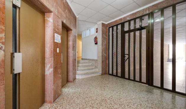 Brukt - Apartment -
Torrevieja - Centro