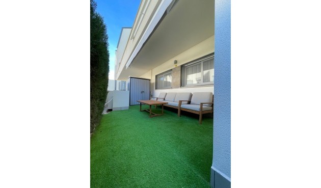 Återförsäljning - Bungalow -
Torrevieja - Costa Blanca