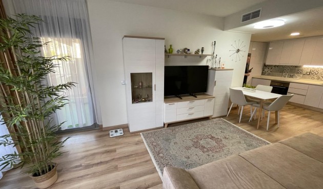 Återförsäljning - Bungalow -
Torrevieja - Costa Blanca