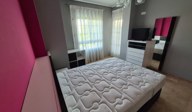 Reventa - Apartment -
Crevillent - Inland