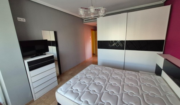 Reventa - Apartment -
Crevillent - Inland
