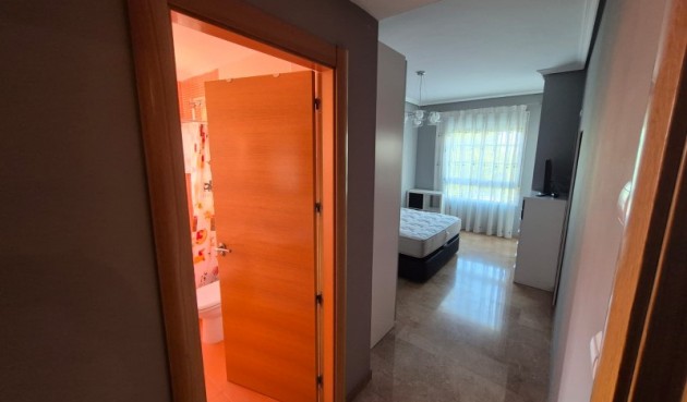 Reventa - Apartment -
Crevillent - Inland