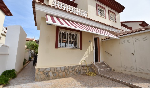 Återförsäljning - Town House -
Ciudad Quesada - Costa Blanca