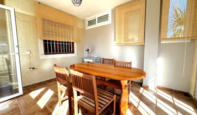 Brukt - Bungalow -
Orihuela - Inland