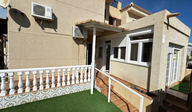 Brukt - Bungalow -
Orihuela - Inland