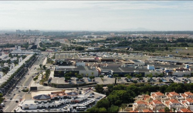Brukt - Bungalow -
Orihuela - Inland