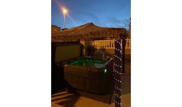 Brukt - Town House -
Orihuela Costa - Costa Blanca