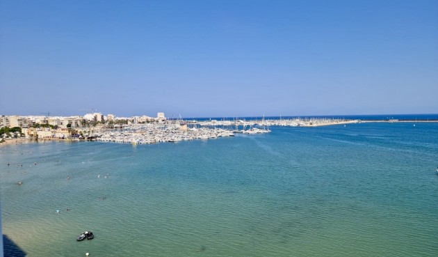 Resale - Apartment -
Torrevieja - Costa Blanca