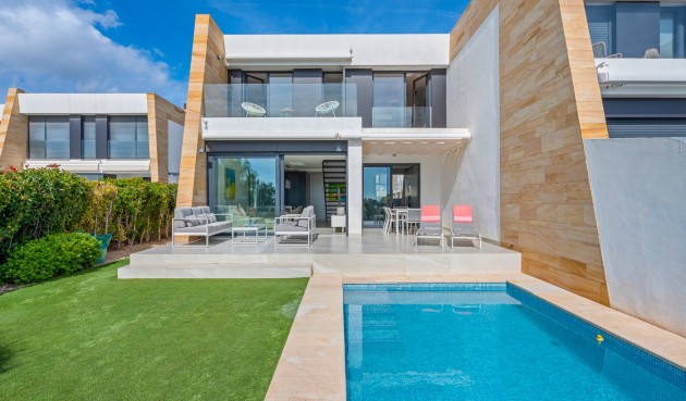 Resale - Villa -
Orihuela Costa - Costa Blanca