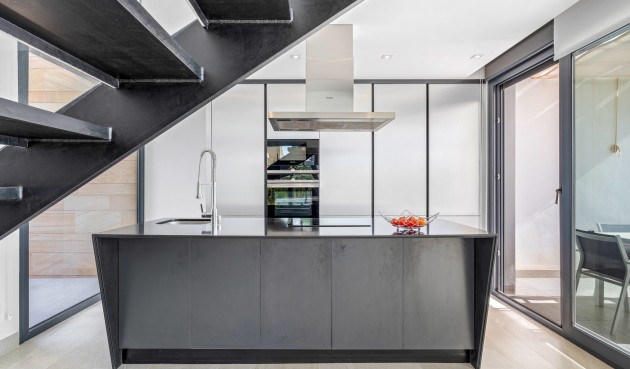 Resale - Villa -
Orihuela Costa - Costa Blanca