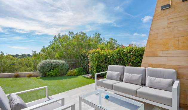 Resale - Villa -
Orihuela Costa - Costa Blanca