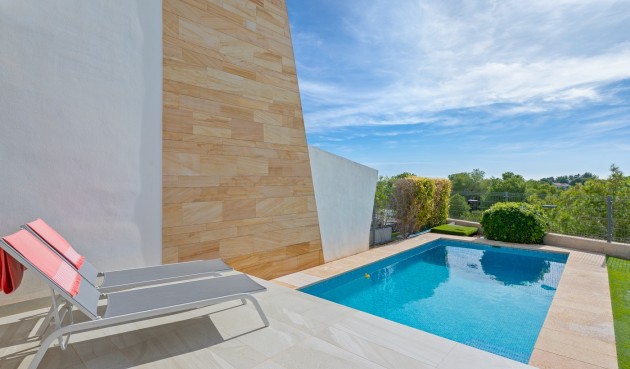 Resale - Villa -
Orihuela Costa - Costa Blanca