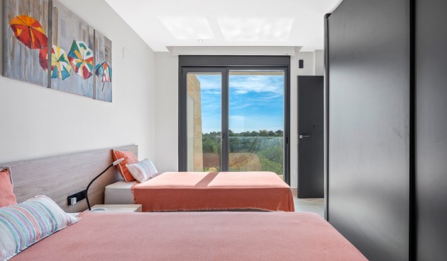 Resale - Villa -
Orihuela Costa - Costa Blanca